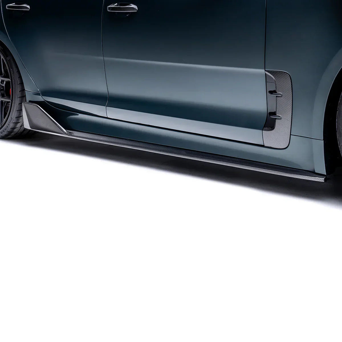 Adro Carbon Side Skirts voor Kia Stinger