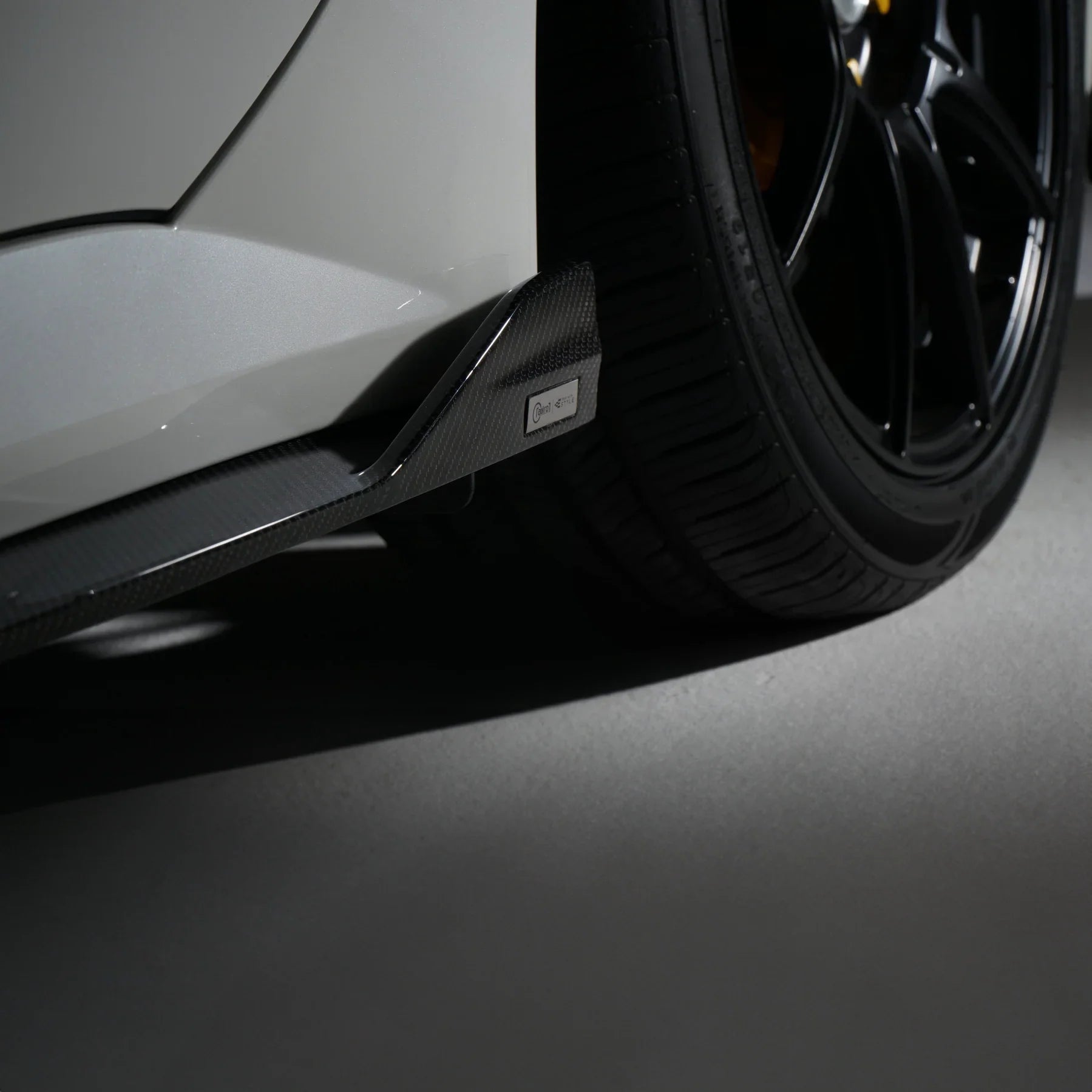 Adro Carbon Side Skirts voor Kia K5 DL3