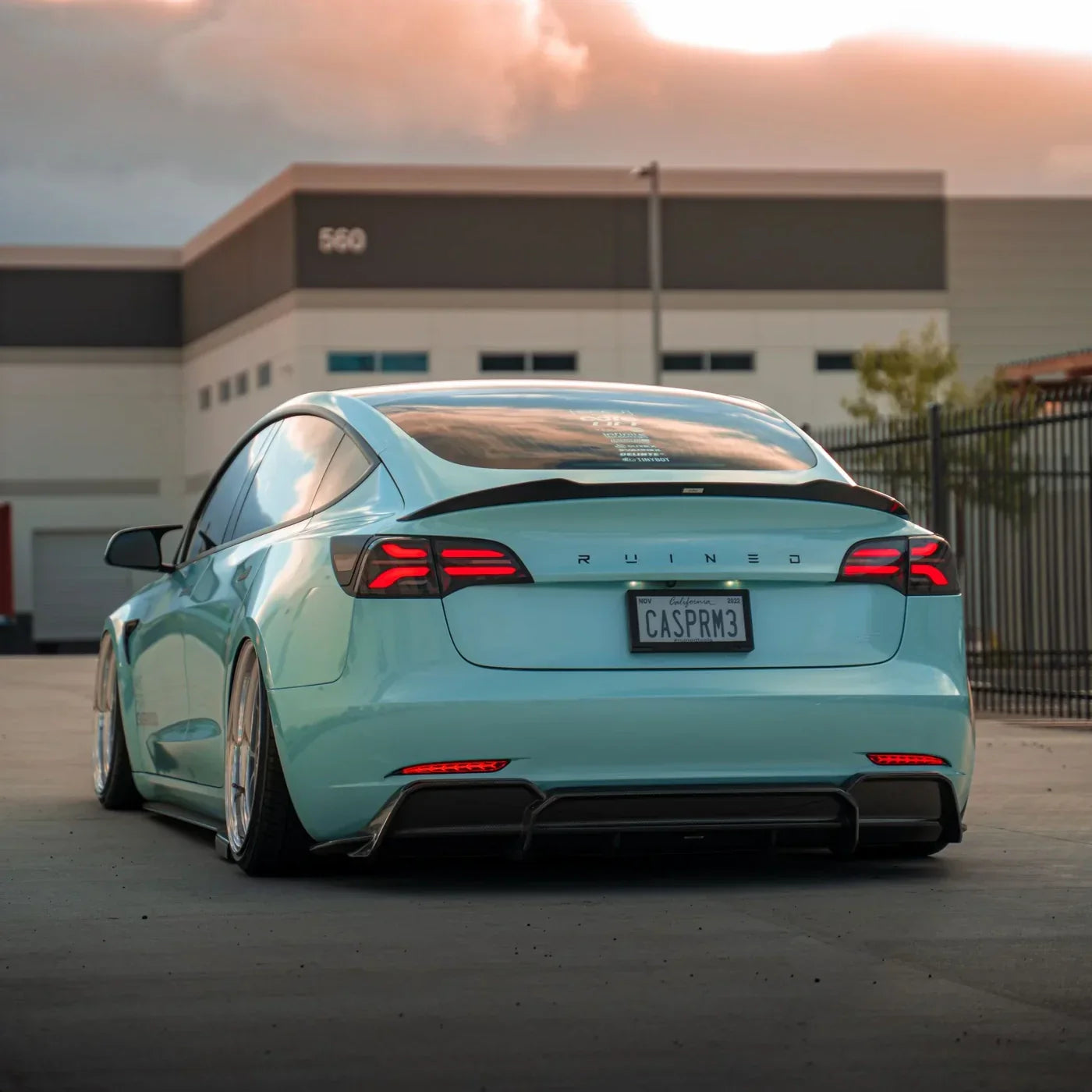 Adro Carbon Spoiler voor Tesla Model 3