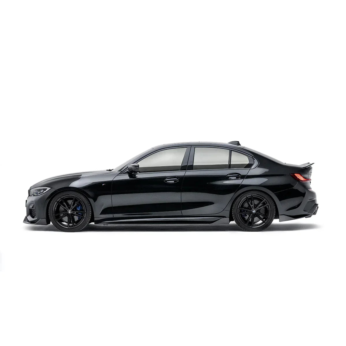 Adro Carbon Side Skirts voor BMW G20 M340i