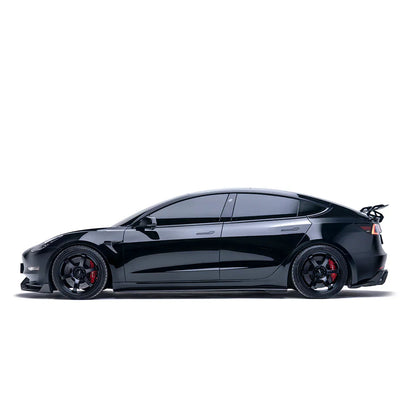 Adro Carbon Side Skirts voor Tesla Model 3