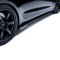 Adro Carbon Side Skirts voor Tesla Model 3
