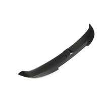 Carbon spoiler met zichtbaar twill-weefsel