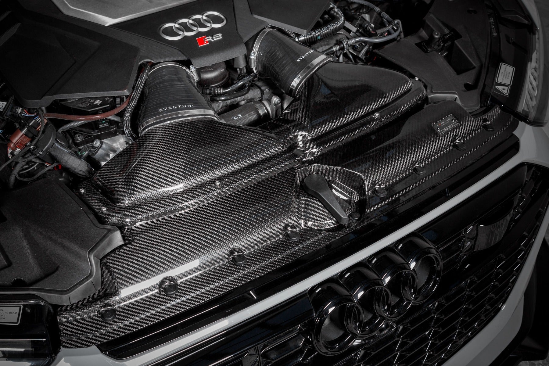 Eventuri Carbon Intake Systeem voor Audi C8 RS6 RS7 — Matte