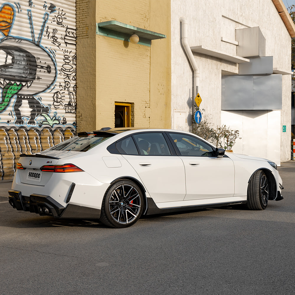 SOOQOO V2 Carbon Side Skirts voor BMW M5 / M5 Touring G90, G99