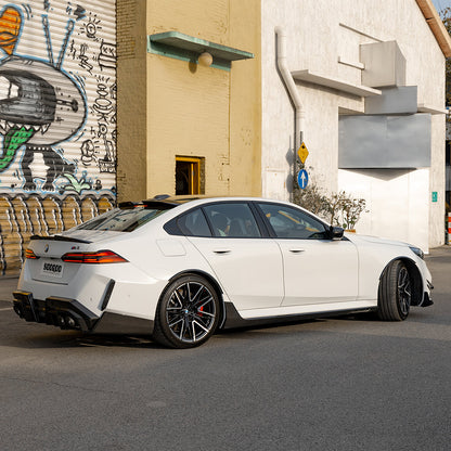 SOOQOO V2 Carbon Side Skirts voor BMW M5 / M5 Touring G90, G99