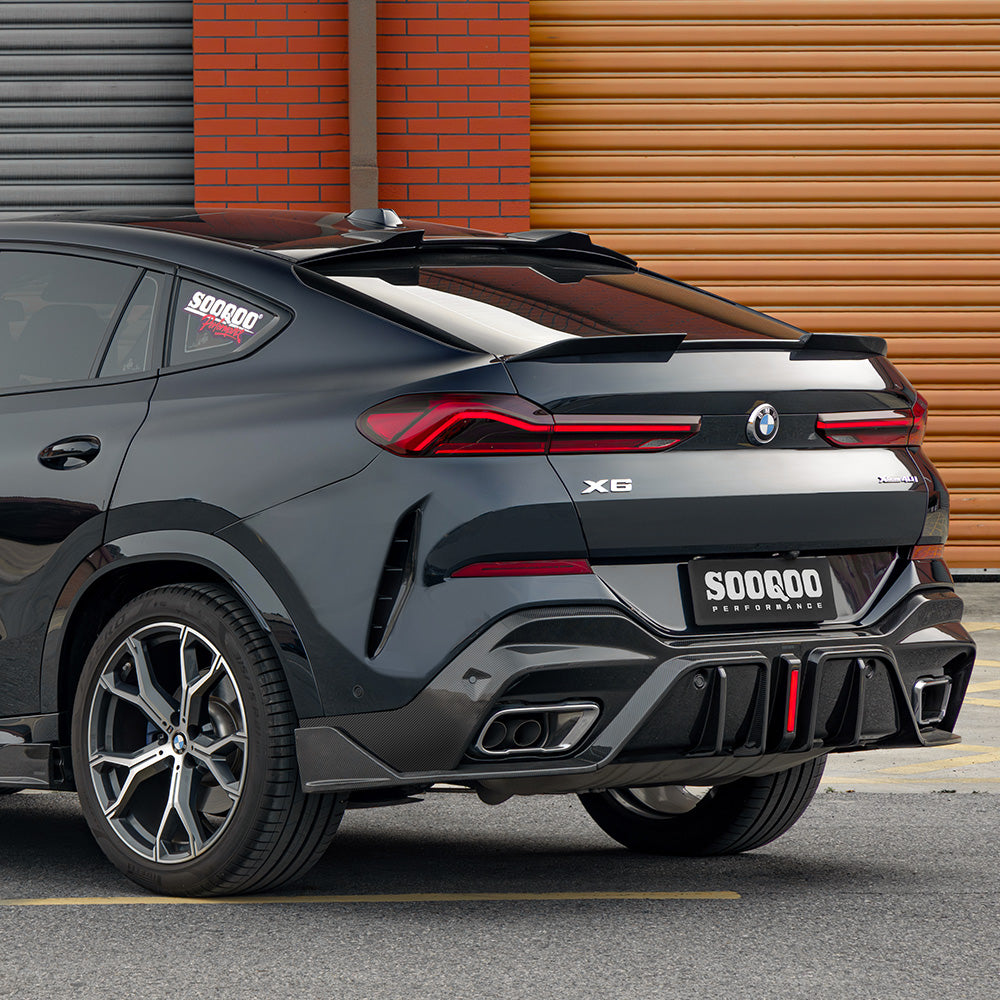 SOOQOO Carbon Diffuser voor BMW X6 G06 (met remlicht)