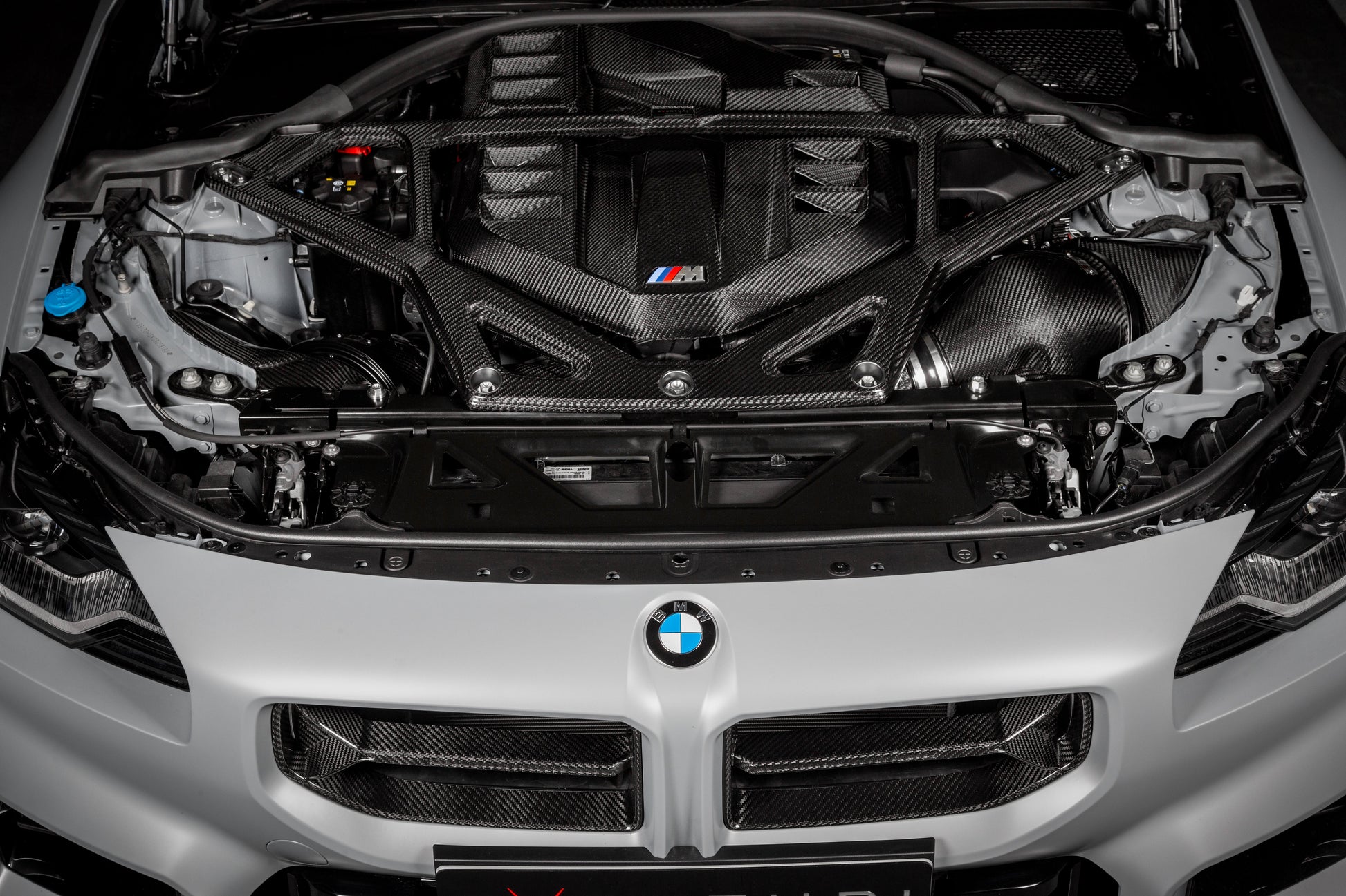 Eventuri Carbon Strutbar voor BMW G8X M2/M3/M4/CSL — Gloss