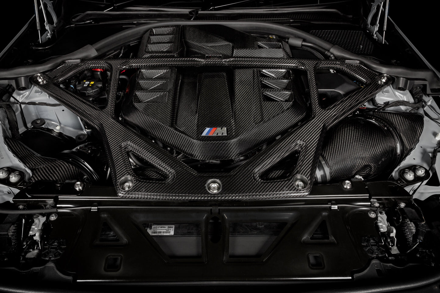 Eventuri Carbon Strutbar voor BMW G8X M2/M3/M4/CSL — Gloss