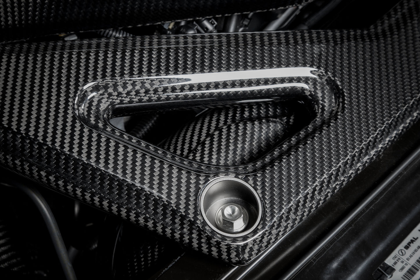 Eventuri Carbon Strutbar voor BMW G8X M2/M3/M4/CSL — Gloss