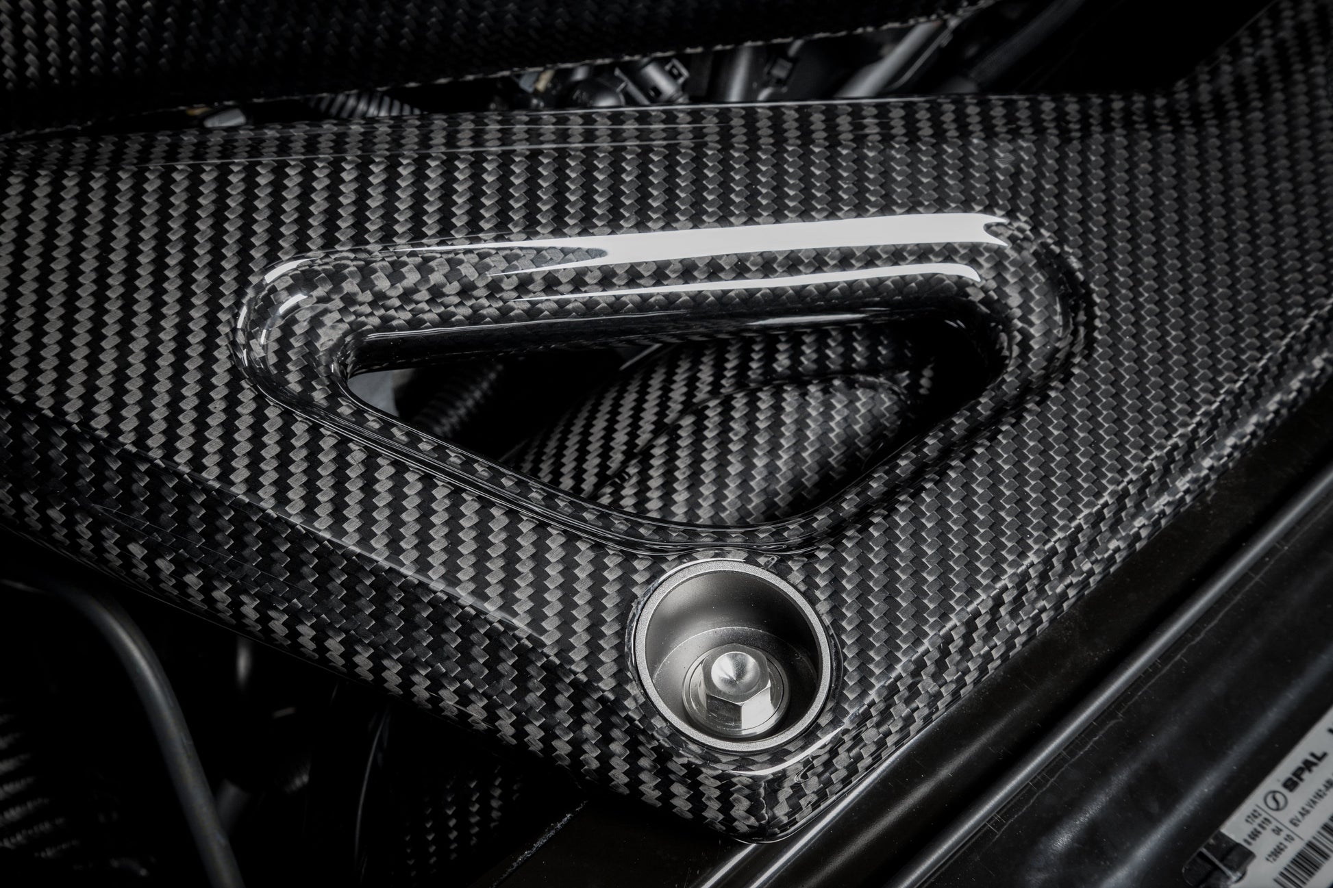 Eventuri Carbon Strutbar voor BMW G8X M2/M3/M4/CSL — Gloss