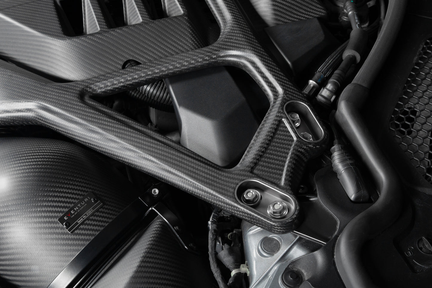 Eventuri Carbon Strutbar voor BMW G8X M2/M3/M4/CSL — Matte