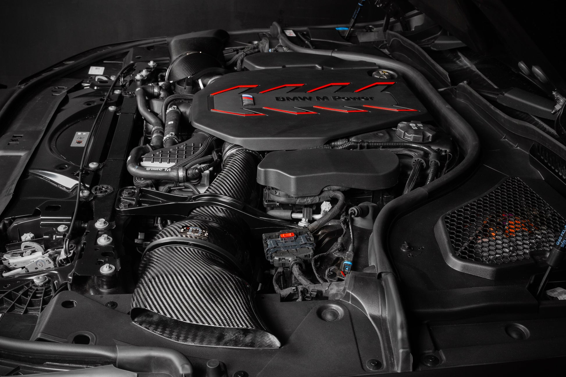 Eventuri Carbon Intake System voor BMW M5 G90, G99 — Gloss