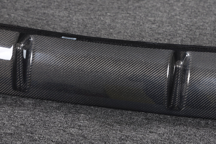 Carbon Diffuser met uitlaatuitsparingen voor BMW 4 Serie / M4 G26 M-Sport