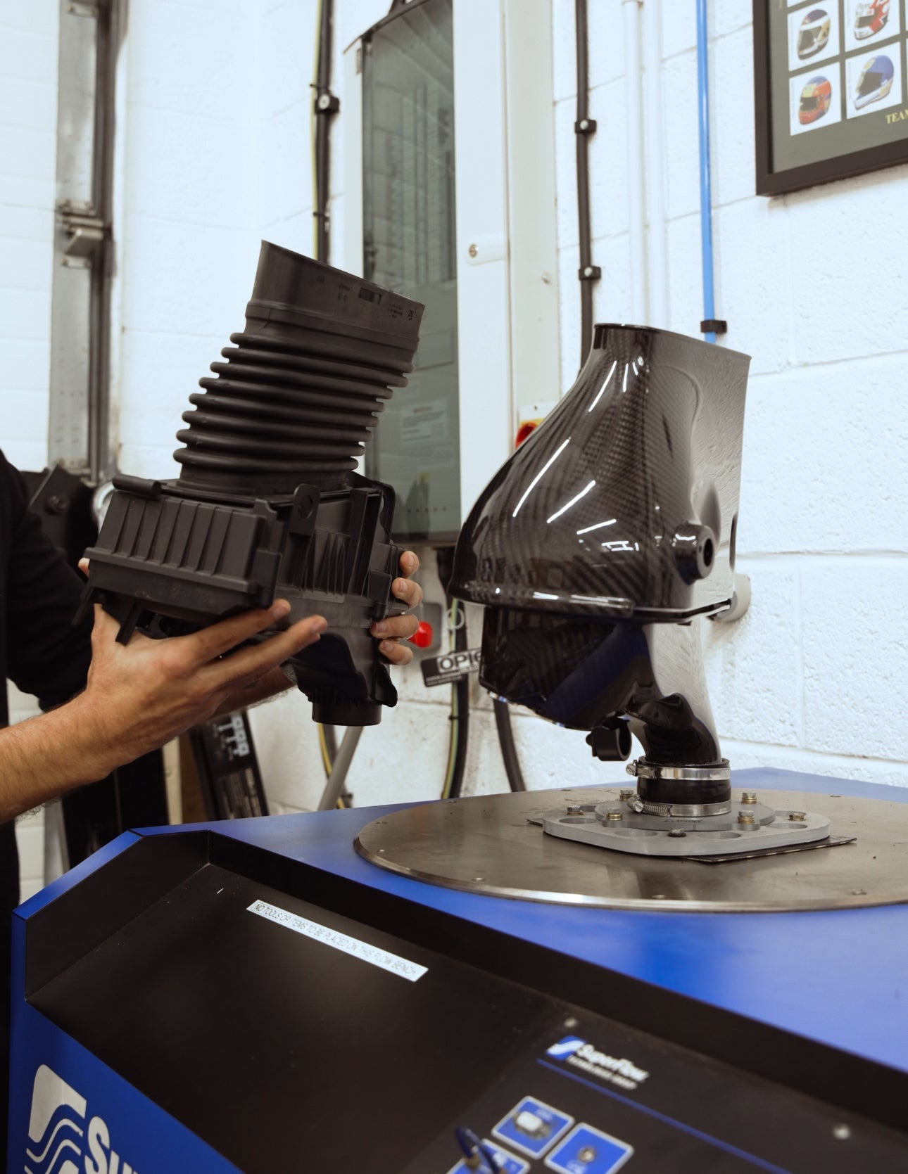 Eventuri Carbon Intake Systeem voor Mercedes G63 W465 AMG 2025+ ; M177 code